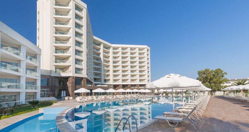 BOYALIK BEACH HOTEL & SPA