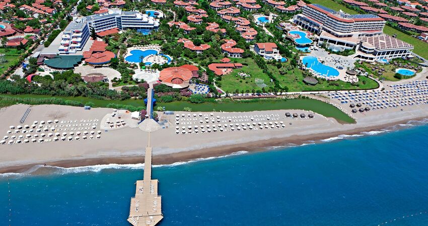 STARLİGHT RESORT HOTEL