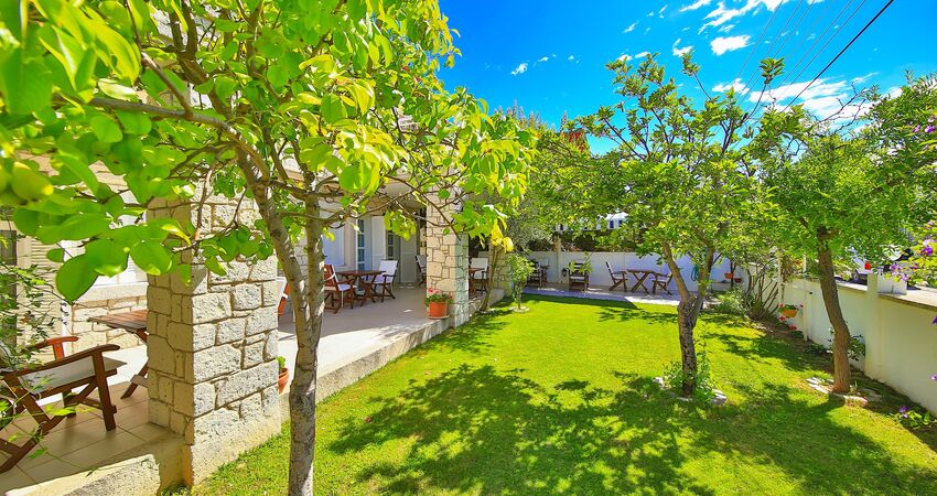 SÖRF OTEL ALAÇATI