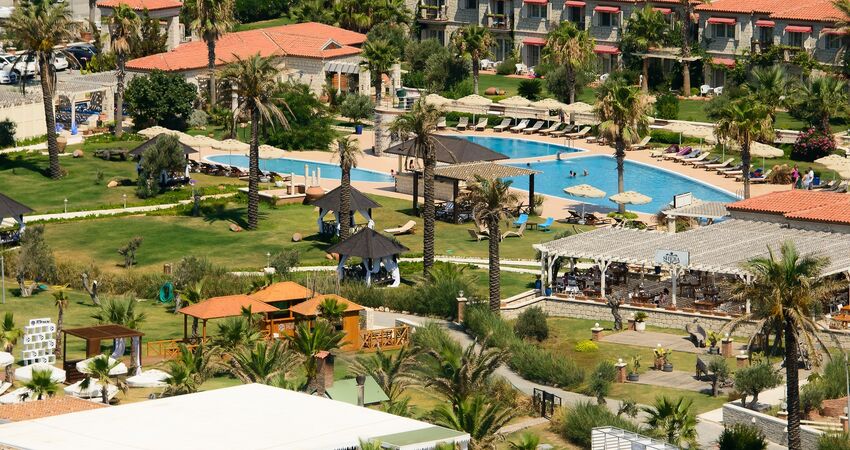 KAİRABA ALAÇATI BEACH RESORT