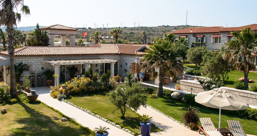 KAİRABA ALAÇATI BEACH RESORT