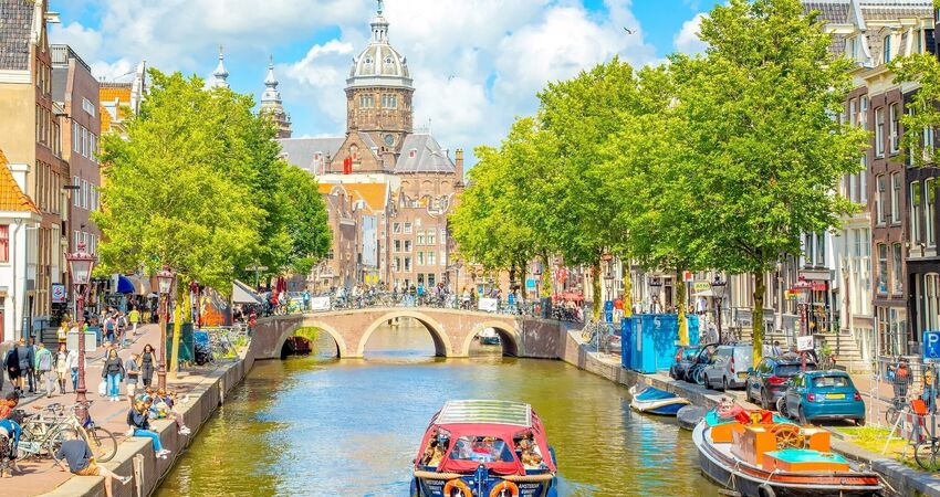AMSTERDAM BRÜKSEL RÜYASI /THY 4 Gece 5 Gün