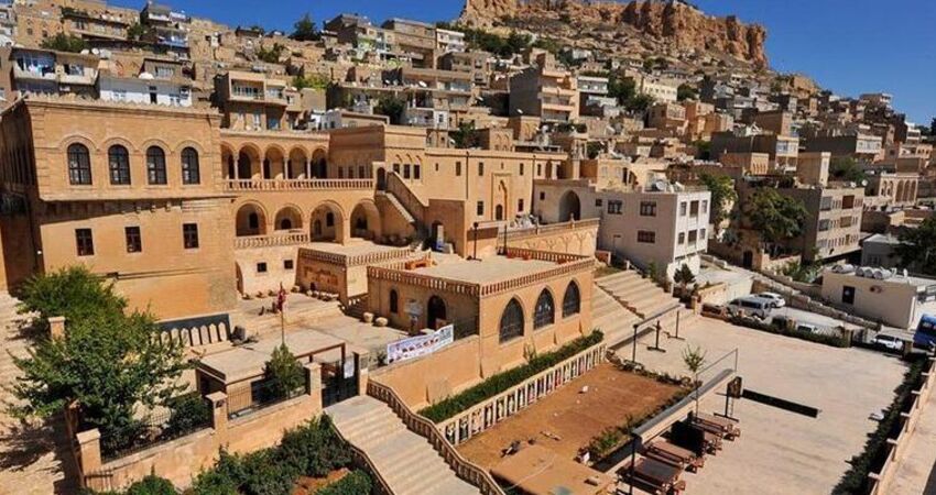 UÇAKLI BUTİK DİYARBAKIR MARDİN MİDYAT TURU/2 Gece 3 Gün