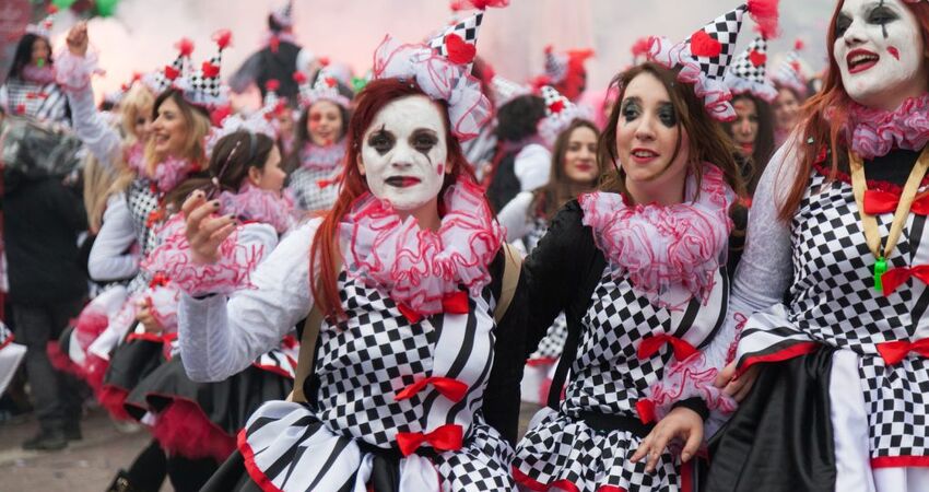 İSKEÇE KARNAVALI/Alexandroupoli 1 Gece Konaklamalı